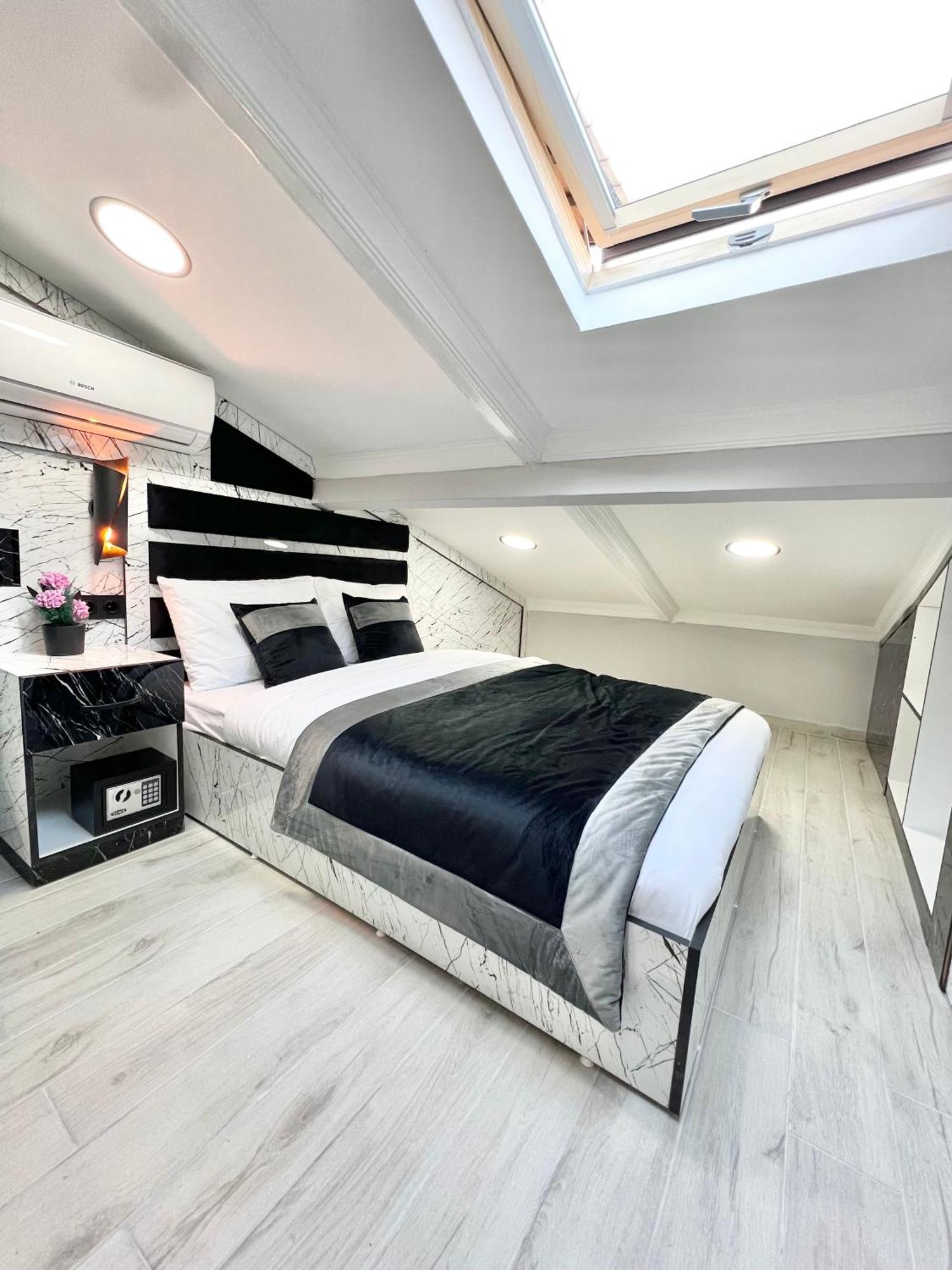 Taksim Larissa Hotel Suites Stambuł Zewnętrze zdjęcie