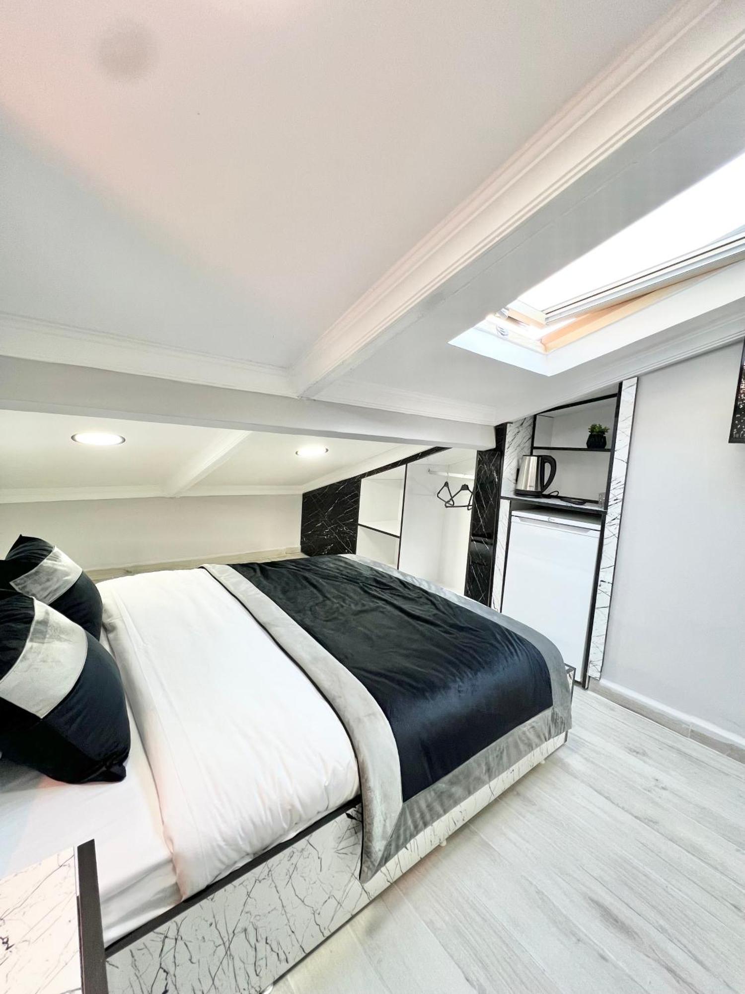 Taksim Larissa Hotel Suites Stambuł Zewnętrze zdjęcie