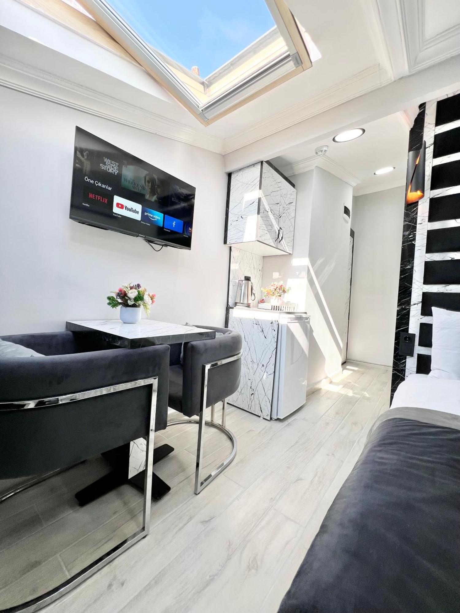 Taksim Larissa Hotel Suites Stambuł Zewnętrze zdjęcie
